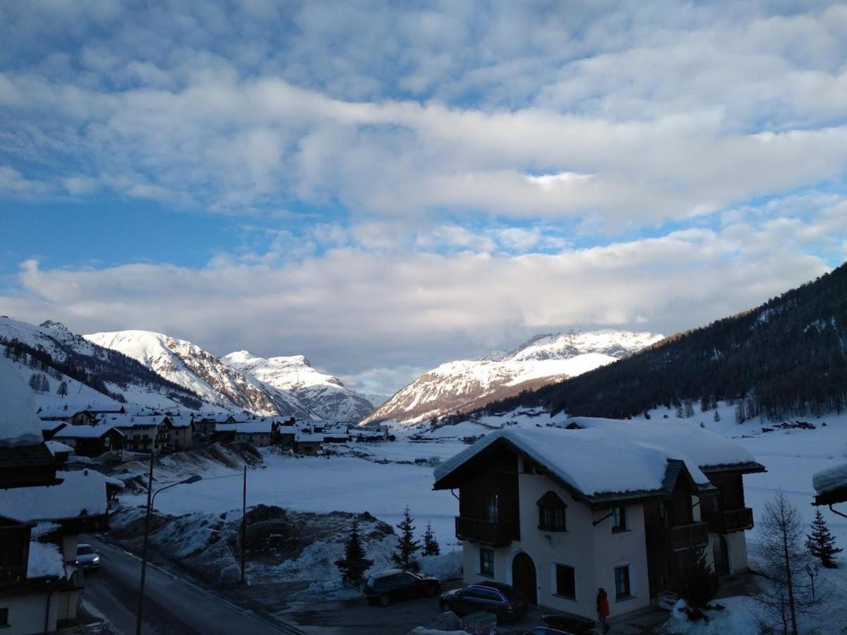 La Bastiana Apartments Livigno Ngoại thất bức ảnh